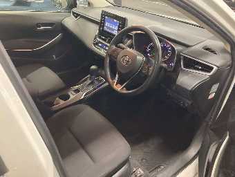 TOYOTA COROLLA TOURING 2020 Image 7