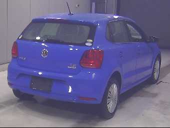 VOLKSWAGEN POLO 2014 Image 2