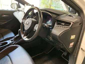 TOYOTA COROLLA TOURING 2020 Image 5