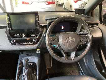 TOYOTA COROLLA TOURING 2020 Image 6