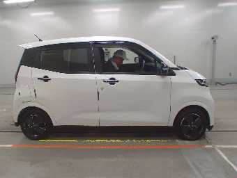 NISSAN SAKURA 2023 Image 3