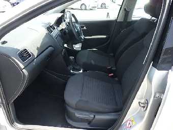 VOLKSWAGEN POLO 2014 Image 6