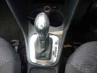 VOLKSWAGEN POLO 2014 Image 11