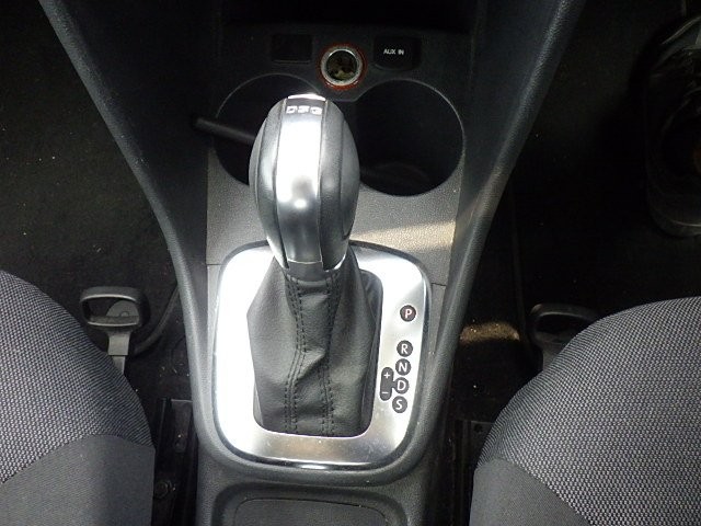 VOLKSWAGEN POLO 2014 Image 22