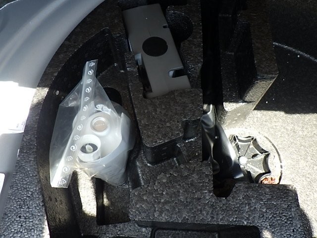 VOLKSWAGEN POLO 2014 Image 28