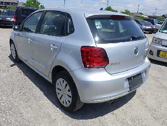 VOLKSWAGEN POLO 2014 Image 3