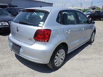 VOLKSWAGEN POLO 2014 Image 4