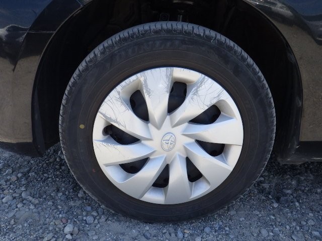 TOYOTA VITZ 2015 Image 34