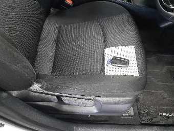 TOYOTA PRIUS 2019 Image 8