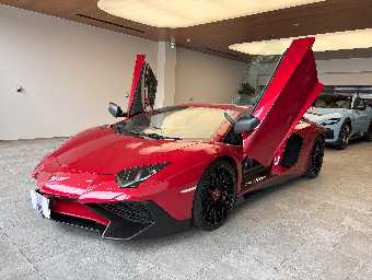 LAMBORGHINI AVENTADOR 2017 Image 1