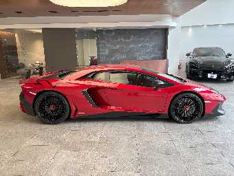 LAMBORGHINI AVENTADOR 2017 Image 14