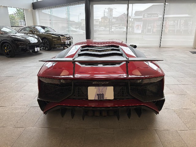 LAMBORGHINI AVENTADOR 2017 Image 22