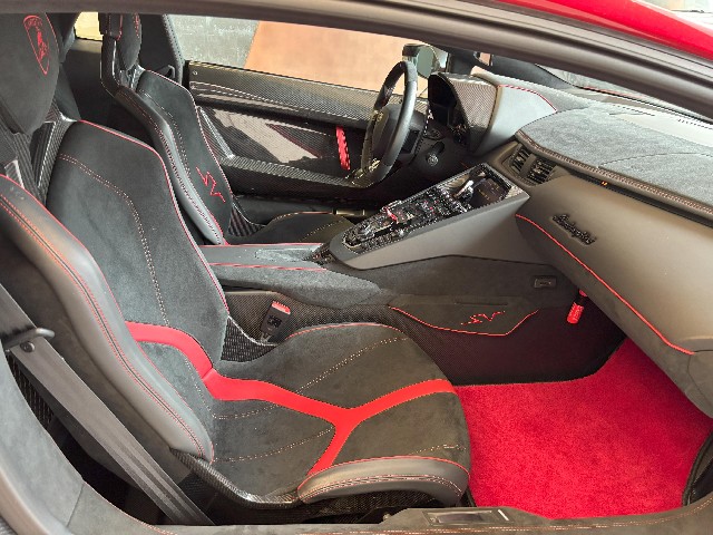 LAMBORGHINI AVENTADOR 2017 Image 33