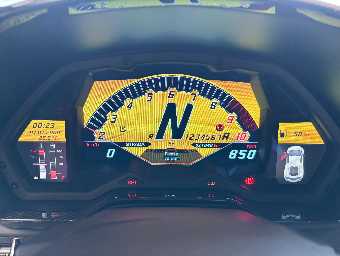 LAMBORGHINI AVENTADOR 2017 Image 30