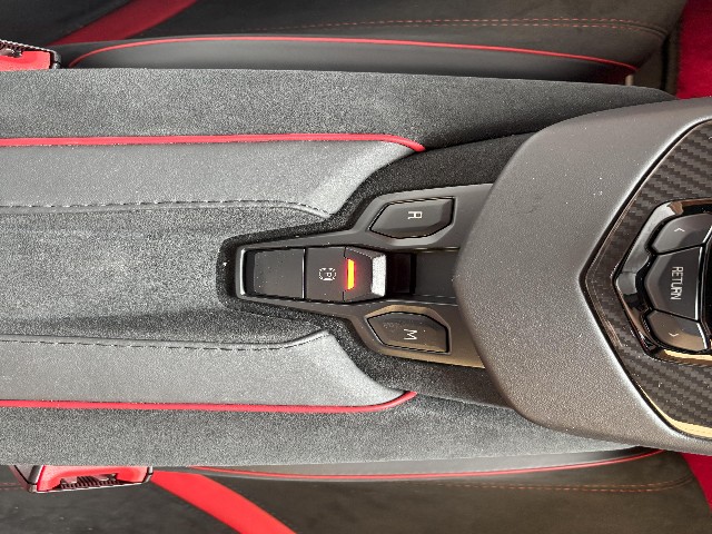 LAMBORGHINI AVENTADOR 2017 Image 45