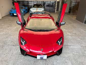 LAMBORGHINI AVENTADOR 2017 Image 9