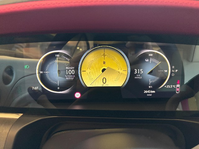 ROLLS ROYCE SPECTRE 2024 Image 38