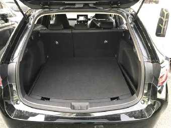 TOYOTA COROLLA TOURING 2020 Image 10