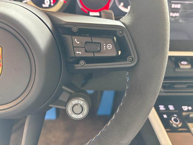 PORSCHE 911 2024 Image 35