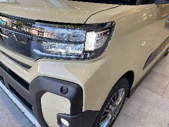 DAIHATSU TANTO 2024 Image 13