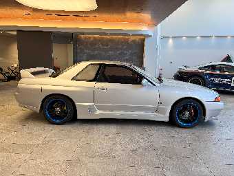 NISSAN SKYLINE 1994 Image 4