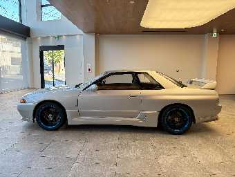 NISSAN SKYLINE 1994 Image 8