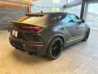 LAMBORGHINI URUS 2022 Image 5