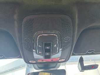 LAMBORGHINI URUS 2022 Image 45