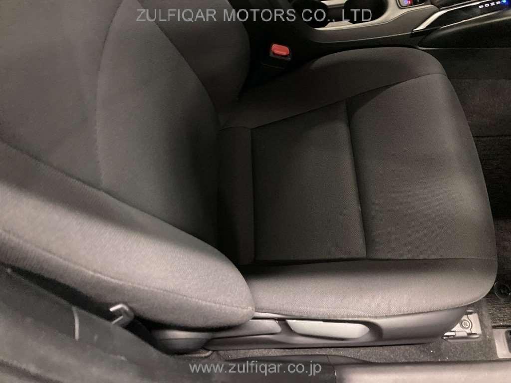 TOYOTA COROLLA 2020 Image 8