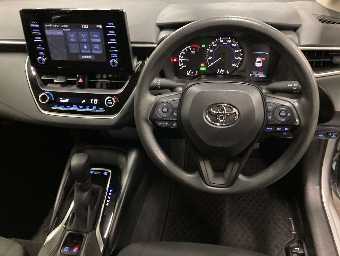 TOYOTA COROLLA 2020 Image 9
