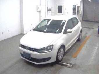 VOLKSWAGEN POLO 2013 Image 1