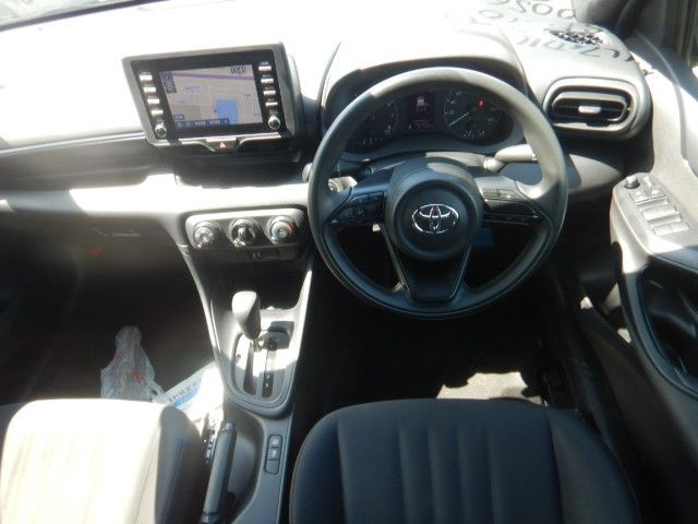 TOYOTA YARIS 2021 Image 31