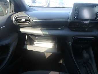 TOYOTA YARIS 2023 Image 17