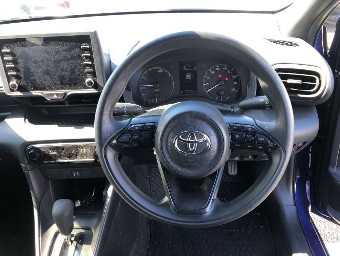 TOYOTA YARIS 2023 Image 6