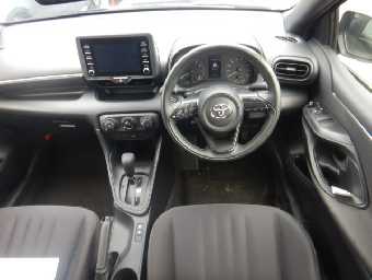 TOYOTA YARIS 2021 Image 6
