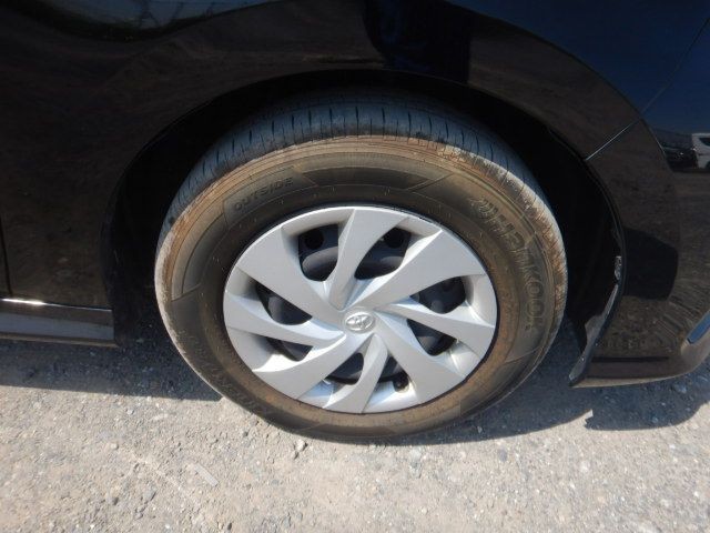 TOYOTA YARIS 2021 Image 33