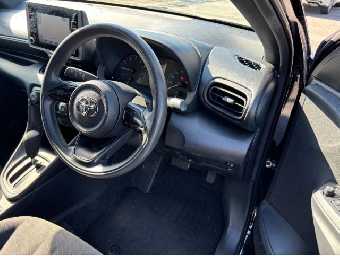 TOYOTA YARIS 2021 Image 6