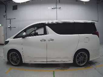 TOYOTA ALPHARD 2022 Image 4