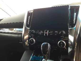 TOYOTA ALPHARD 2022 Image 10