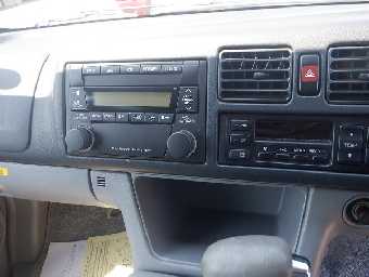 MAZDA BONGO FRIENDEE 2004 Image 8