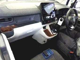 TOYOTA SIENTA 2024 Image 3