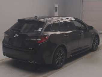 TOYOTA COROLLA TOURING 2020 Image 2