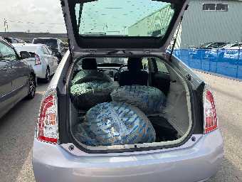 TOYOTA PRIUS 2013 Image 7