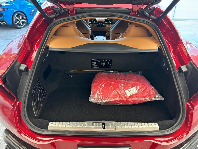 FERRARI PUROSANGUE 2025 Image 32