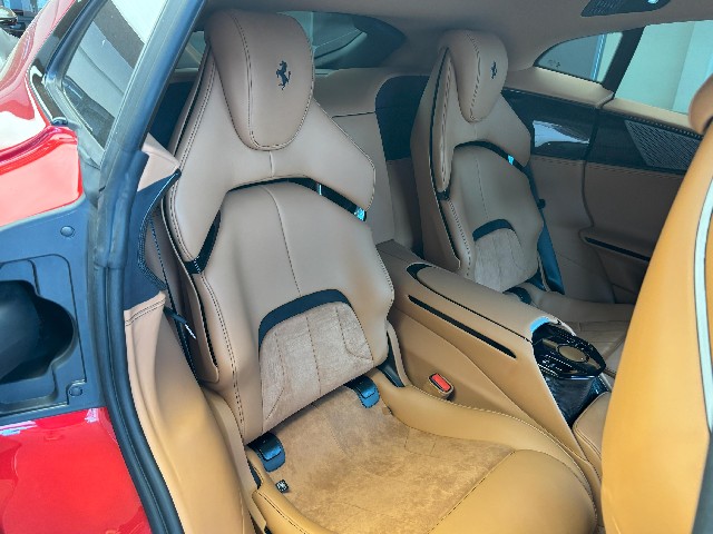 FERRARI PUROSANGUE 2025 Image 38