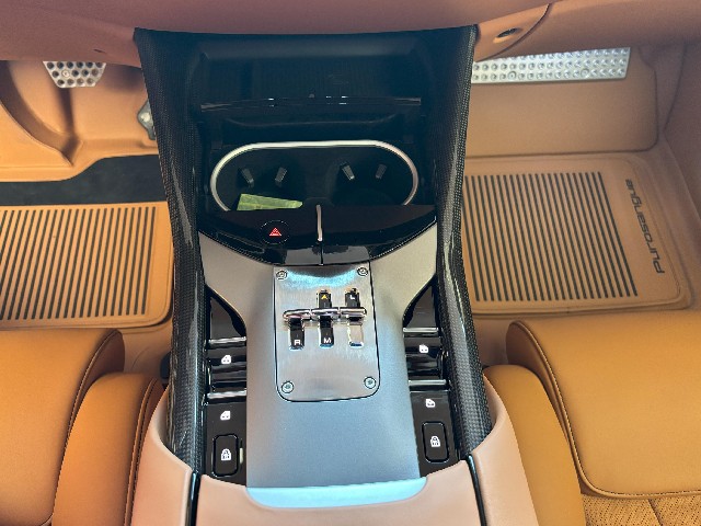 FERRARI PUROSANGUE 2025 Image 47