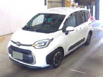 TOYOTA SIENTA 2024 Image 1