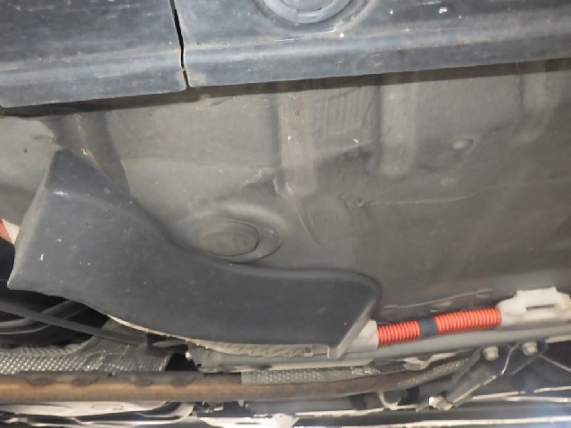 TOYOTA PRIUS ALPHA 2014 Image 32