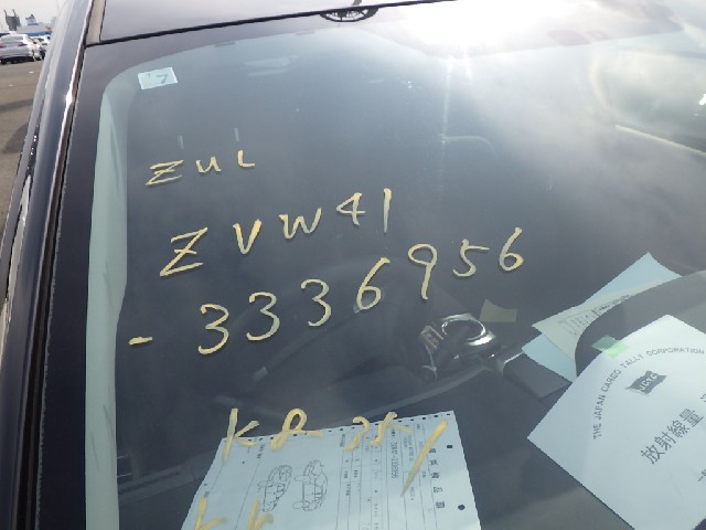 TOYOTA PRIUS ALPHA 2014 Image 35