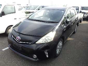 TOYOTA PRIUS ALPHA 2014 Image 1
